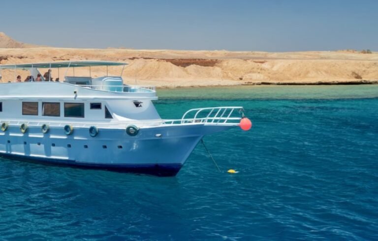 excursion-dune-journee-de-peche-a-hurghada-6